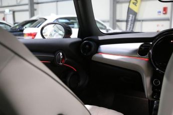 MINI HATCH 2.0 John Cooper Works Hatchback 3dr Petrol Steptronic Euro 6 (s/