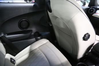 MINI HATCH 2.0 John Cooper Works Hatchback 3dr Petrol Steptronic Euro 6 (s/