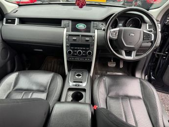 LAND ROVER DISCOVERY SPORT 2.0 TD4 HSE SUV 5dr Diesel Auto 4WD Euro 6 (s/s) (180 ps)