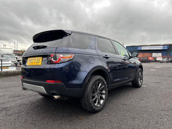 LAND ROVER DISCOVERY SPORT 2.0 TD4 HSE SUV 5dr Diesel Auto 4WD Euro 6 (s/s) (180 ps)