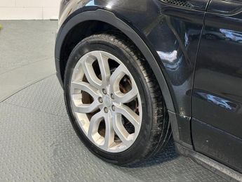 LAND ROVER RANGE ROVER EVOQUE 2.2 SD4 Dynamic SUV 5dr Diesel Auto 4WD Euro 5 (s/s) (190 ps)