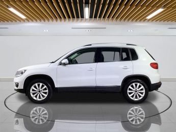VOLKSWAGEN TIGUAN 2.0 TDI BlueMotion Tech Match SUV 5dr Diesel DSG 4WD Euro 5 (s/s