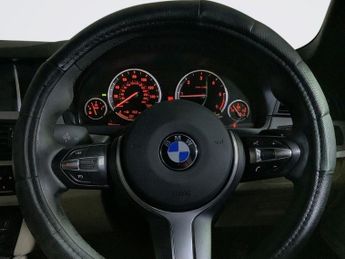 BMW 5 SERIES 2.0 520d M Sport Saloon 4dr Diesel Auto Euro 6 (s/s) (190 ps)