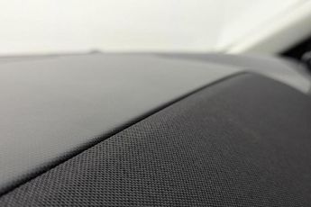 FORD MUSTANG MACH-E Standard Range 70kWh SUV 5dr Electric Automatic (269 ps)