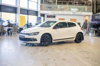Volkswagen Scirocco 2.0 TDI GT Hatchback 3dr Diesel DSG Euro 5 (Leather, Nav) (170 p