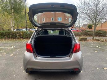 TOYOTA YARIS 1.5 VVT-h Icon E-CVT Euro 6 5dr