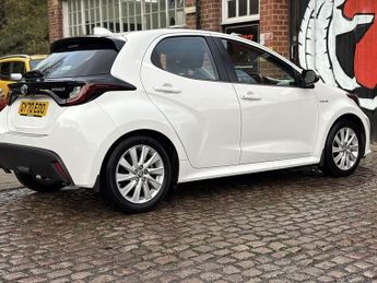 TOYOTA YARIS 1.5 VVT-h Icon Hatchback 5dr Petrol Hybrid E-CVT Euro 6 (s/s) (1