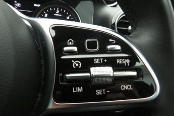 MERCEDES-BENZ E-CLASS 2.0 E220d SE Saloon 4dr Diesel G-Tronic+ Euro 6 (s/s) (194 ps)