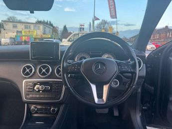 MERCEDES-BENZ A-CLASS 2.1 A200 CDI Sport Hatchback 5dr Diesel 7G-DCT Euro 6 (s/s) (136