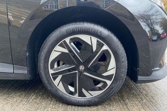 MG MG 4 51kWh SE Hatchback 5dr Electric Auto (170 ps) Rear Parking Senso