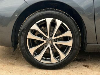 RENAULT ZOE R135 EV50 52kWh GT Line Hatchback 5dr Electric Auto (Rapid Charg