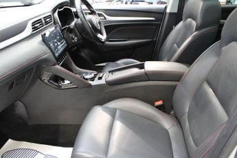 MG MG ZS 51.1kWh Trophy SUV 5dr Electric Auto (176 ps)