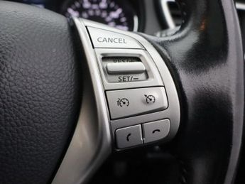 NISSAN QASHQAI 1.2 DIG-T N-Connecta SUV 5dr Petrol XTRON 2WD Euro 6 (s/s) (115 