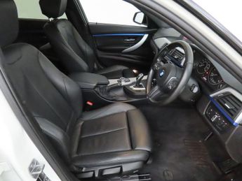 BMW 3 SERIES 2.0 320d M Sport Touring 5dr Diesel Auto xDrive Euro 6 (s/s) (19