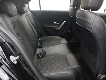 MERCEDES-BENZ A-CLASS 1.5 A180d Sport Hatchback 5dr Diesel 7G-DCT Euro 6 (s/s) (116 ps