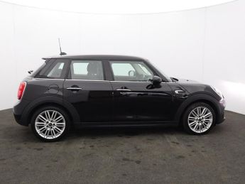 MINI HATCH 1.5 Cooper Hatchback 5dr Petrol Steptronic Euro 6 (s/s) (136 ps)