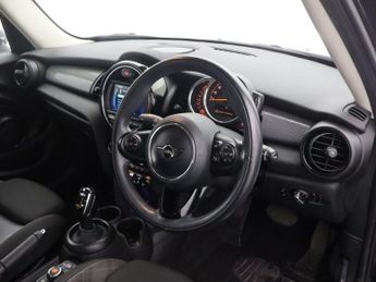 MINI HATCH 1.5 Cooper Hatchback 5dr Petrol Steptronic Euro 6 (s/s) (136 ps)