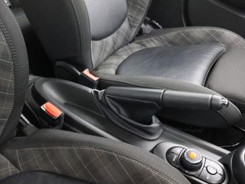 MINI HATCH 1.5 Cooper Hatchback 5dr Petrol Steptronic Euro 6 (s/s) (136 ps)