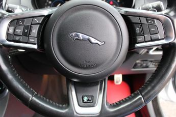JAGUAR XE 2.0d R-Sport Saloon 4dr Diesel Auto Euro 6 (s/s) (180 ps)