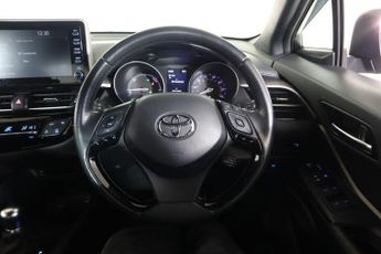 TOYOTA C-HR 1.8 VVT-h Icon CVT Euro 6 (s/s) 5dr