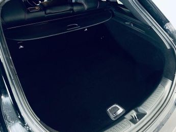 MERCEDES-BENZ CLA 2.1 CLA200d AMG Line Shooting Brake 5dr Diesel Manual Euro 6 (s/