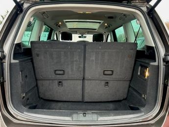 SEAT ALHAMBRA 2.0 TDI SE Lux MPV 5dr Diesel DSG Euro 6 (s/s) (184 ps)