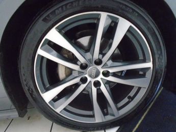 AUDI A6 AVANT 2.0 TDI 40 S line Estate 5dr Diesel S Tronic Euro 6 (s/s) (204 p
