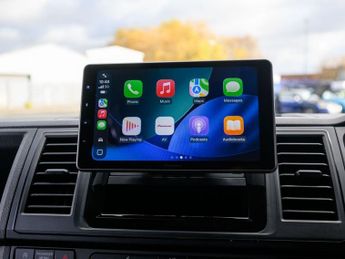 VOLKSWAGEN TRANSPORTER 2.0 TDI T30 BlueMotion Tech Highline Panel Van 5dr Diesel DSG FW