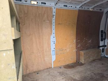 RENAULT MASTER  2.3 dCi Energy 35 Business+, 76,892 miles, Euro 6 ULEZ, Automat