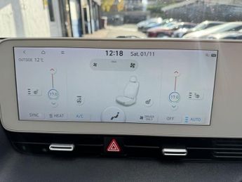 HYUNDAI IONIQ 5 73kWh Premium Hatchback 5dr Electric Auto AWD (305 ps)