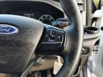 FORD TRANSIT CUSTOM 2.0 300 EcoBlue Leader Crew Van Double Cab 5dr Diesel Manual L1 