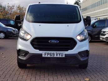 FORD TRANSIT CUSTOM 2.0 300 EcoBlue Leader Crew Van Double Cab 5dr Diesel Manual L1 