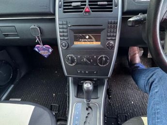 MERCEDES-BENZ B-CLASS 2.0 B180 CDI SE MPV 5dr Diesel CVT (148 g/km, 109 bhp)