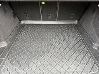 JAGUAR F-PACE 2.0 D240 R-Sport SUV 5dr Diesel Auto AWD Euro 6 (s/s) (240 ps)