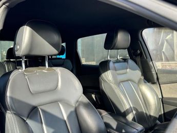 AUDI Q7 3.0 TDI V6 S line SUV 5dr Diesel Tiptronic quattro Euro 6 (s/s) 