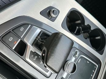 AUDI Q7 3.0 TDI V6 S line SUV 5dr Diesel Tiptronic quattro Euro 6 (s/s) 