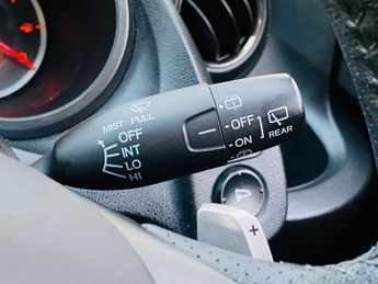 HONDA JAZZ 1.4 i-VTEC ES Plus Hatchback 5dr Petrol CVT Euro 5 (99 ps)