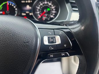 VOLKSWAGEN PASSAT 1.4 TSI GTE Saloon 4dr Petrol Plug-in Hybrid DSG Euro 6 (s/s) (2