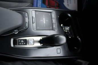 LEXUS UX 300e 54.3kWh SUV 5dr Electric Auto (204 ps)