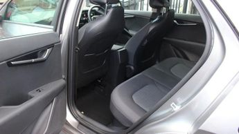 KIA NIRO 1.6h GDi 2 SUV 5dr Petrol Hybrid DCT Euro 6 (s/s) (139 bhp)