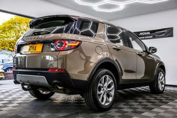 LAND ROVER DISCOVERY SPORT 2.0 TD4 HSE SUV 5dr Diesel Auto 4WD Euro 6 (s/s) (180 ps)