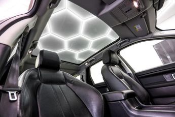 LAND ROVER DISCOVERY SPORT 2.0 TD4 HSE SUV 5dr Diesel Auto 4WD Euro 6 (s/s) (180 ps)