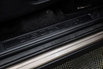 LAND ROVER DISCOVERY SPORT 2.0 TD4 HSE SUV 5dr Diesel Auto 4WD Euro 6 (s/s) (180 ps)