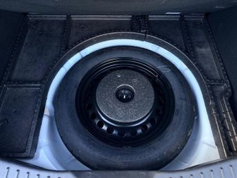 FORD FOCUS 1.0T EcoBoost Zetec Hatchback 5dr Petrol Auto Euro 6 (s/s) (125 