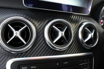 MERCEDES-BENZ A-CLASS 1.6 A160 AMG Line (Premium) Hatchback 5dr Petrol 7G-DCT Euro 6 (