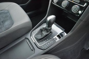 VOLKSWAGEN GOLF SV 1.4 TSI ACT GT MPV 5dr Petrol DSG Euro 6 (s/s) (150 ps)