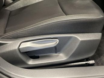 SKODA KAMIQ 1.0 TSI SE SUV 5dr Petrol DSG Euro 6 (s/s) (116 ps)