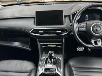 MG MG HS 1.5 T-GDI Trophy SUV 5dr Petrol DCT Euro 6 (s/s) (162 ps)