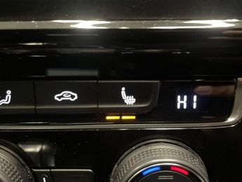 VOLKSWAGEN GOLF 2.0 TSI GPF GTI Performance Hatchback 5dr Petrol DSG Euro 6 (s/s