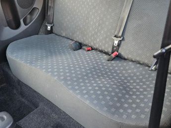 NISSAN MICRA 1.0 E Hatchback 3dr Petrol Manual (141 g/km, 64 bhp)